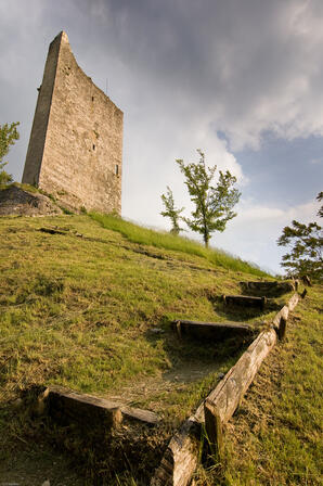 tour de montcuq -  C Novello.jpg