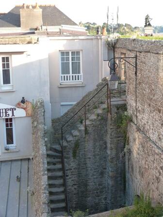 -SMBMSM--de-la-boulangerie-a-la-grotte---Saint-Malo.jpg