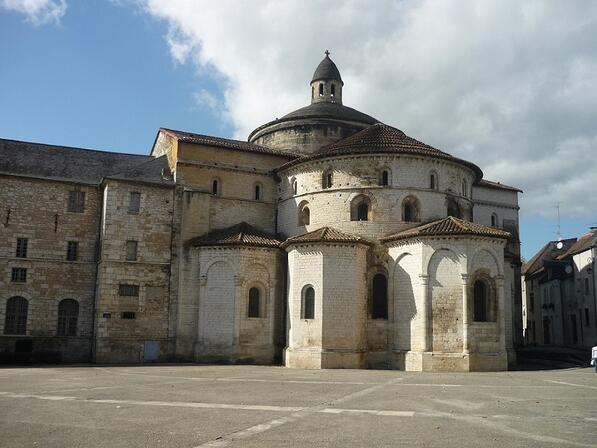 19-Abbatiale-de-Souillac.jpg