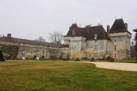 Chateau-de-beauregard.jpg