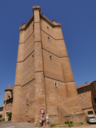 Bassoues donjon © Alain Fourcade.JPG