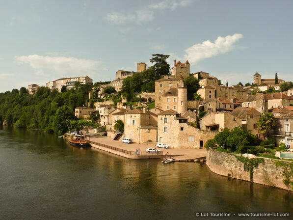 Puy L_Evêque © Lot Tourisme - E. Ruffat 120602-123851_800x600.jpg