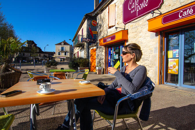 Café à Labastide-Murat Lot Tourisme - C. Novello 150421-090802.jpg