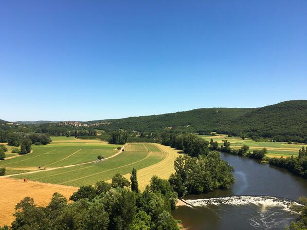 Vue sur Calvignac depuis le Château de Cénevières © Lot Tourisme C. Séguy 170617-145815.jpg