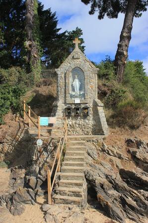 Oratoire-Notre-Dame-de-la-Miette.JPG