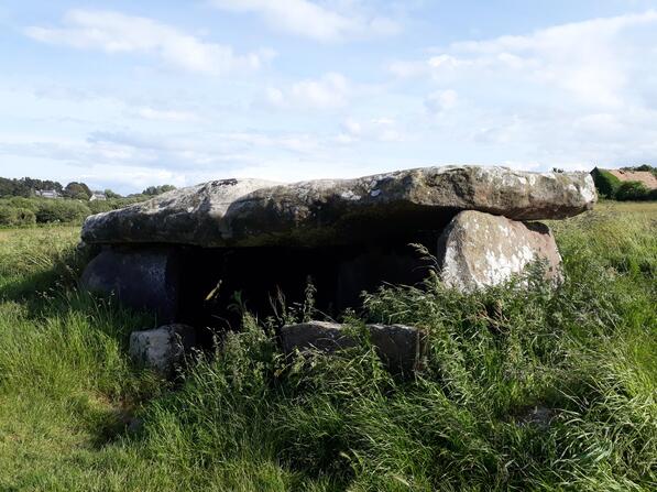 Dolmen.jpg