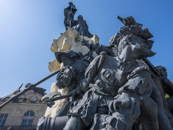 Monument-du-siege-1544.jpg