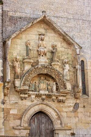 Eglise-statues.jpg