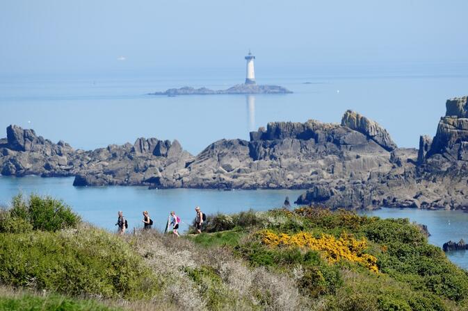 Copie-de-Cancale-pointe-du-Grouin---Yannick-LE-GAL.jpg