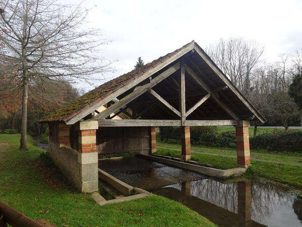 Lavoir saint geniès.jpg