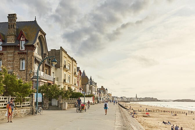 Digue-du-Sillon---Saint-Malo----ALamoureux.jpg