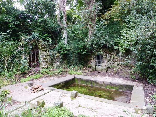 lavoir-et-fontaine-de-Clarisse--OTSMBSM-2.JPG