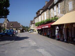 La-Bastide-de-Domme.jpg