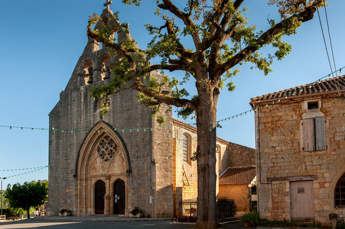 Eglise Saint - Louis - Montcabrier © Lot Tourisme - A. Auzanneau 130812-091717.jpg