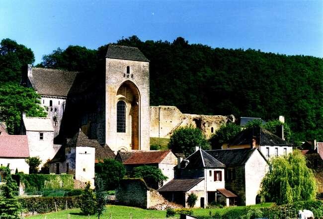 Abbaye-de-St-Amand-4.jpg