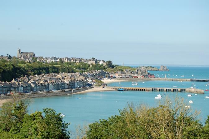 -SMBMSM---Vue-Port-de-Cancale.JPG