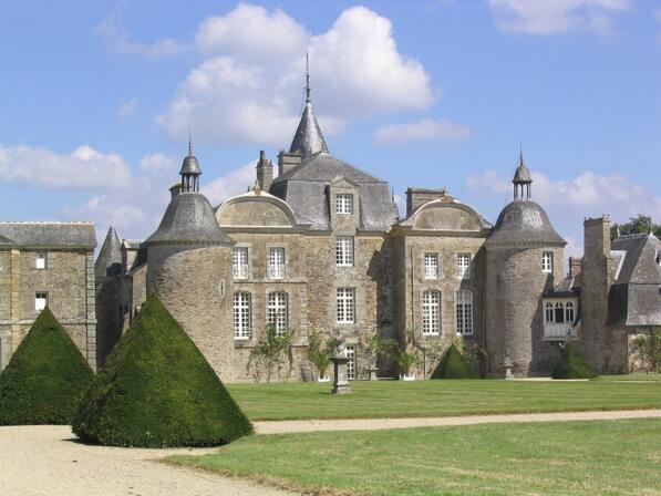 Chateau-de-La-Bourbansais--GIT.jpg