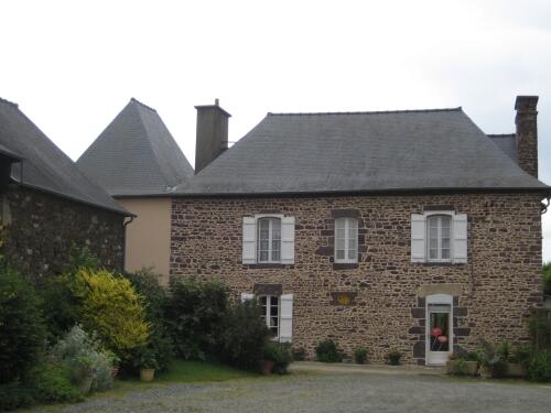 La-maison-notable-du-Vilou-a-Saint-Gonlay.jpg