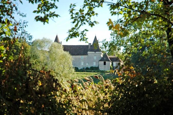 chateau-de-bardou.jpg