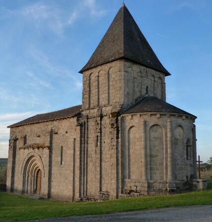 Eglise-de-Reilhac-2.jpg