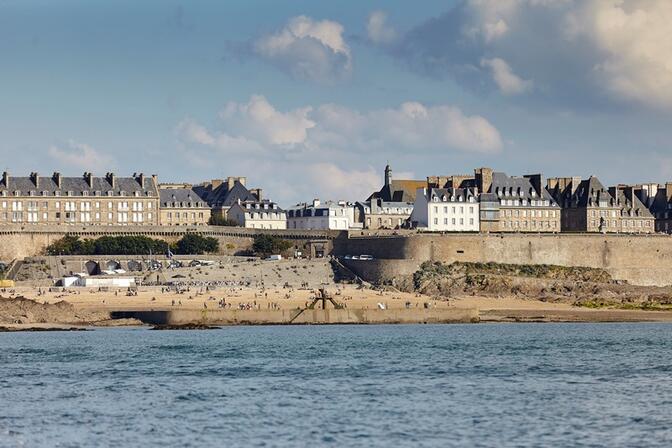 -aLamoureux---Intra-Muros-depuis-la-mer---Saint-Malo--5-.jpg