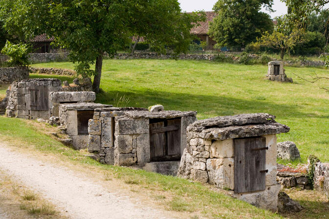 Chemin des Puits à Laburgade--Lot Tourisme-Philipe Imbault.jpg