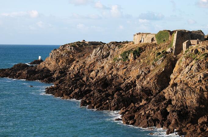 Pointe-de-la-Varde---Saint-Malo----JCB.JPG