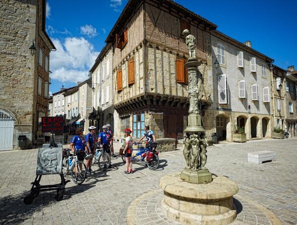 Saint-Céré--Lot Tourisme - CRT Midi-Pyrénées, D. VIET.jpg