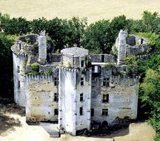 chateau-de-l-herm.jpg