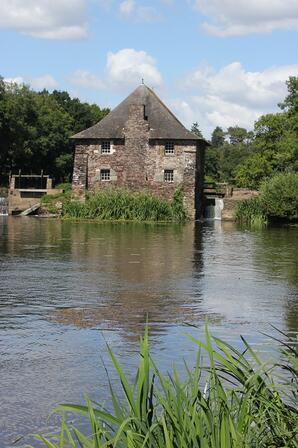 Le-moulin-du-Boel.JPG