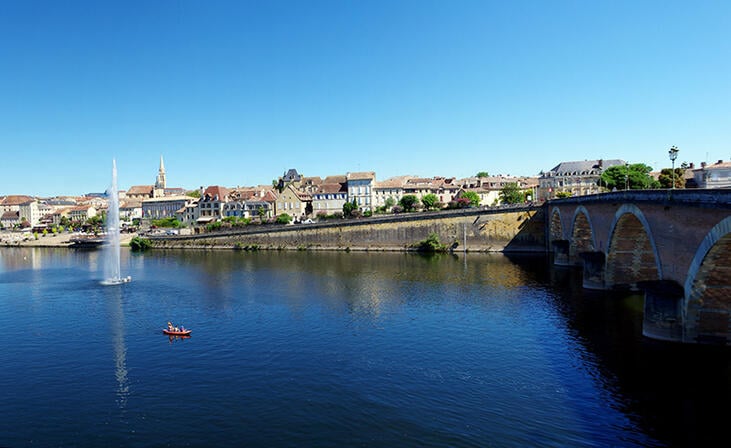 bergerac-canoe.jpg