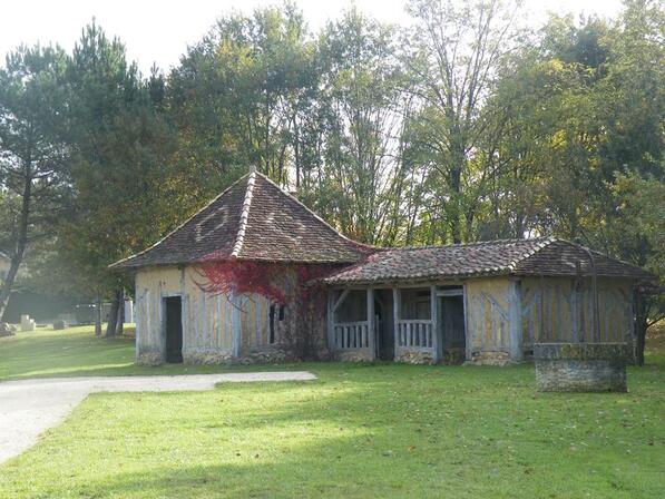 Maison-Doublaude--Gare-de-Neuvic.jpg