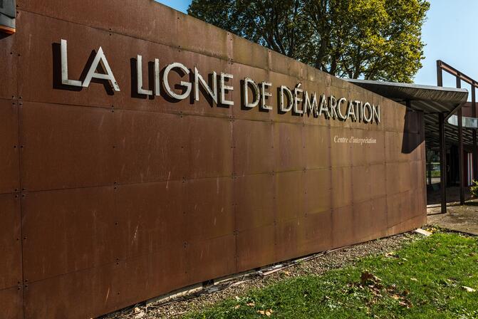 Centre_d_interpretation_de_la_ligne_de_demarcation__Genelard_Oscara_Photographe_CMT_23530-min.jpg