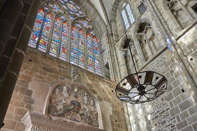 Interieur-Cathedrale-de-Dol-de-Bretagne--Alexandre-Lamoureux-MG-2277.jpg