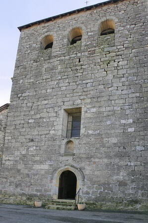 Eglise-de-Nantheuil.jpg