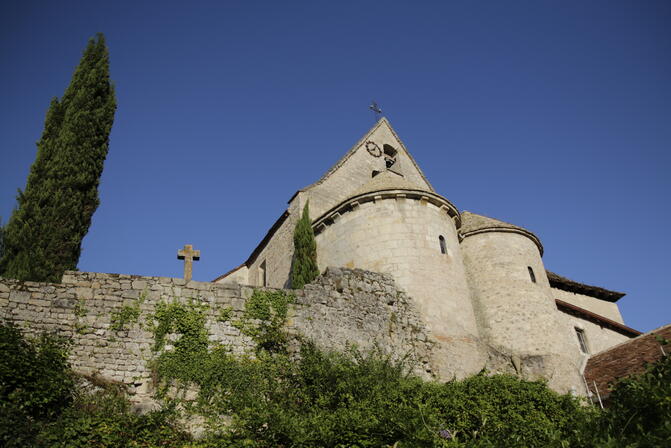 Absides jumelées de Creysse © Cécile May - OT Vallée de la Dordogne.JPG