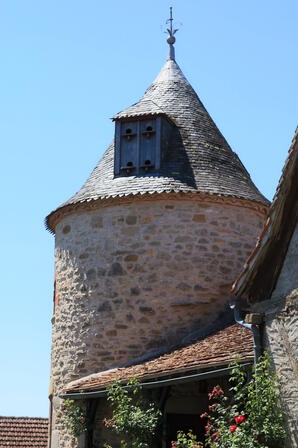 StMichel de Bannières-Aubazine-Pigeonnier.JPG