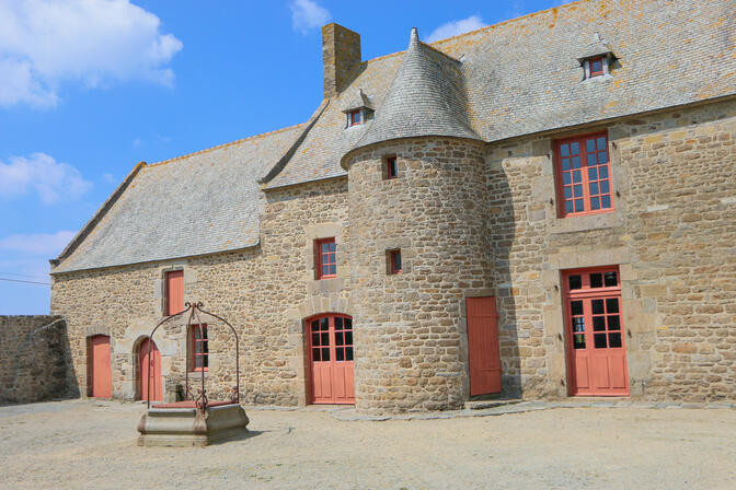 Manoir-de-Jacques-Cartier---Manoir-de-Limoelou---Rotheneuf---Saint-Malo-SMBMSM-6263.JPG