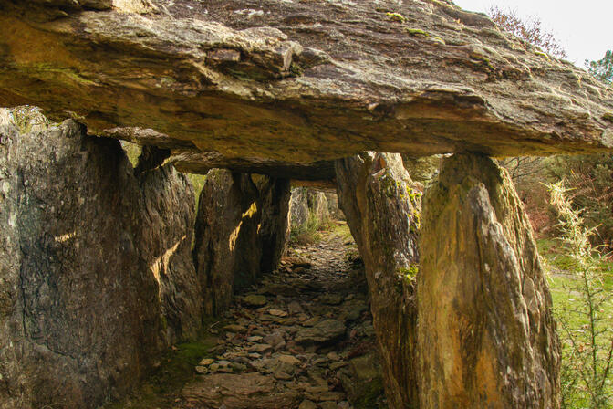 ST-JUST---Dolmen-de-Treal--bauthamy-madoline--6-.jpg