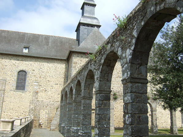RANDOBRE03500052-Circuit-de-Mireloup--Abbaye-Le-Tonchet.jpg