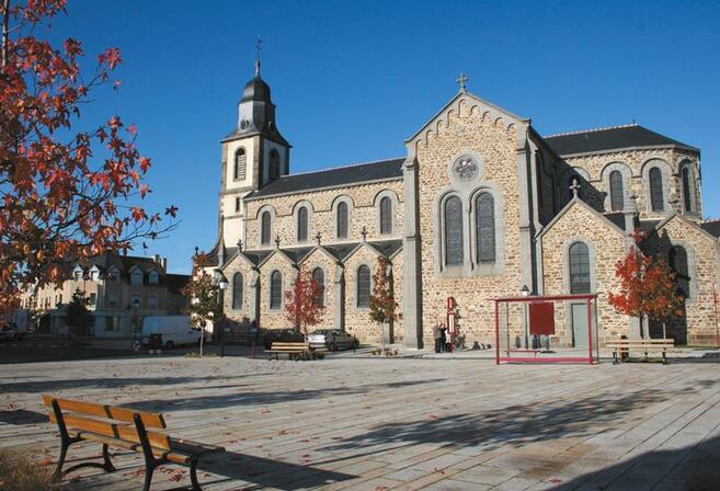 eglise-de-Saint-Jouan--Mairie-de-Saint-Jouan.jpg