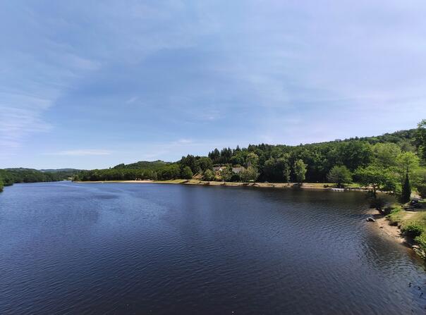 Lac-de-Sainte-Helene.jpg