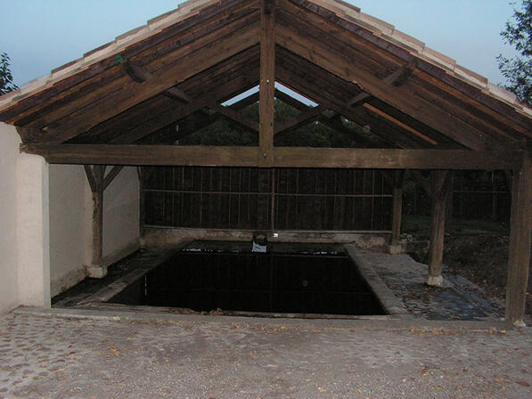 bouniagues-lavoir.JPG