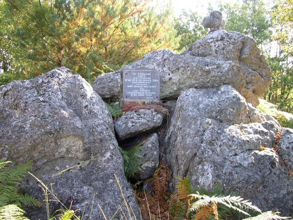 Stele4.jpg