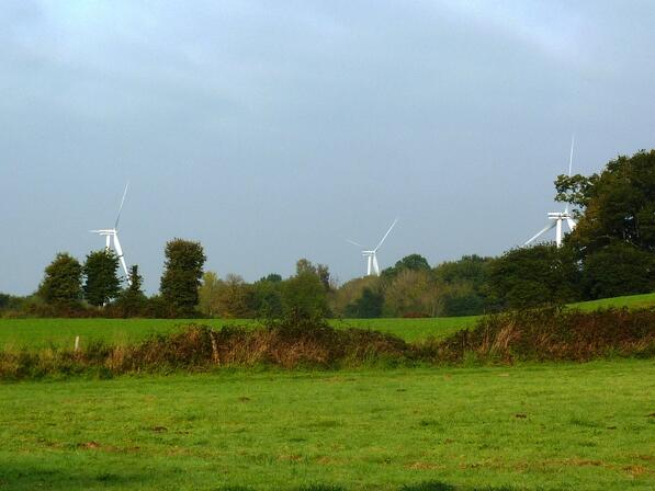 Vue-sur-les-eoliennes-PIT-SMBMSM.JPG