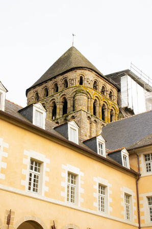 REDON---L-Abbaye-Saint-Sauveur-bauthamy-madoline---2--5-.jpg