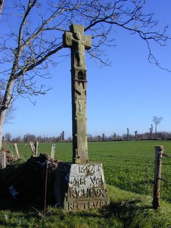 Croix-La-Gautrais-Region-Bretagne-Service-de-l-Inventaire-du-Patrimoine-Culturel.jpg