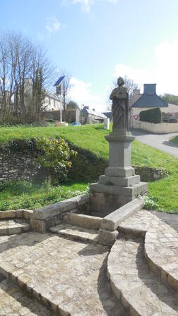 Fontaine-Saint-Pierre--3--2.JPG