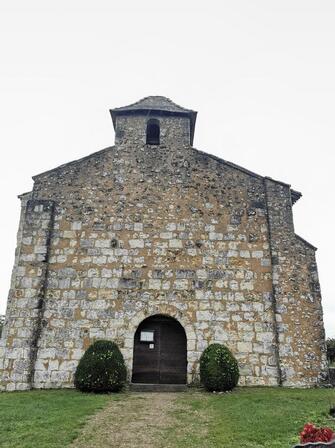 eglise-puymangou.jpg