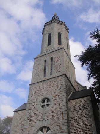 montautour-eglise--2-.jpg